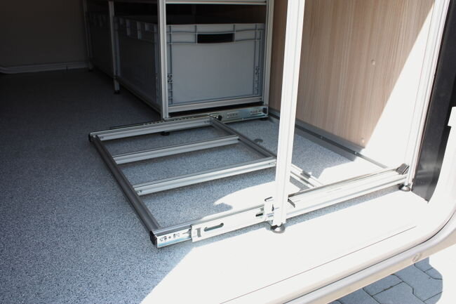 Auszugssystem für Kühlboxen im Regalsystem L65 / Q60